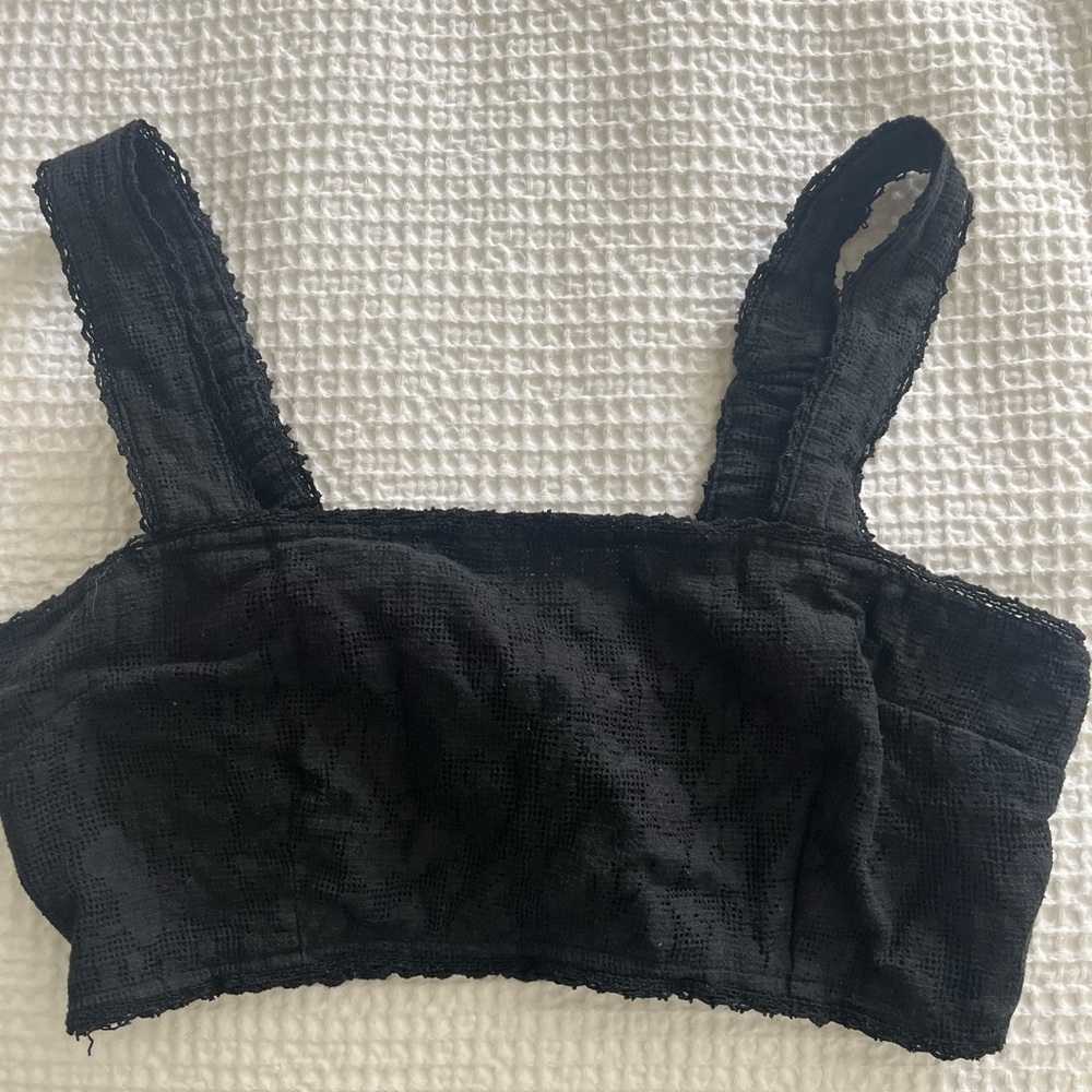 American Eagle Outfitters Black Fitted Crop Tank Top